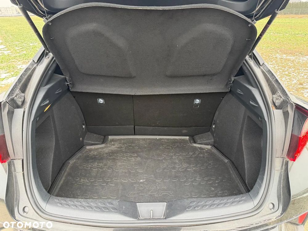 Toyota C-HR 1.8 Hybrid Premium - 12