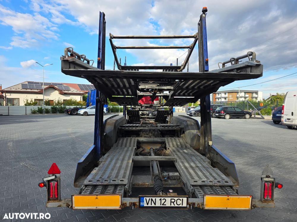 Mercedes-Benz Actros - 8