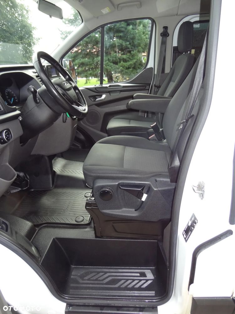 Ford Transit Custom Kombi-Van 320 L2H1 Trend - 4