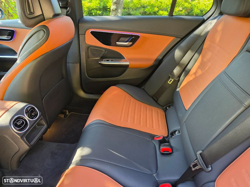 Mercedes-Benz C 300 e AMG Line - 31