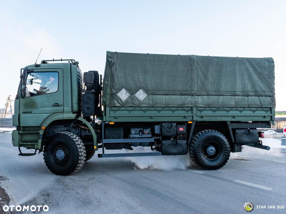 Mercedes-Benz AXOR 1829 4x4 Kamper Offroad Plandeka - 10