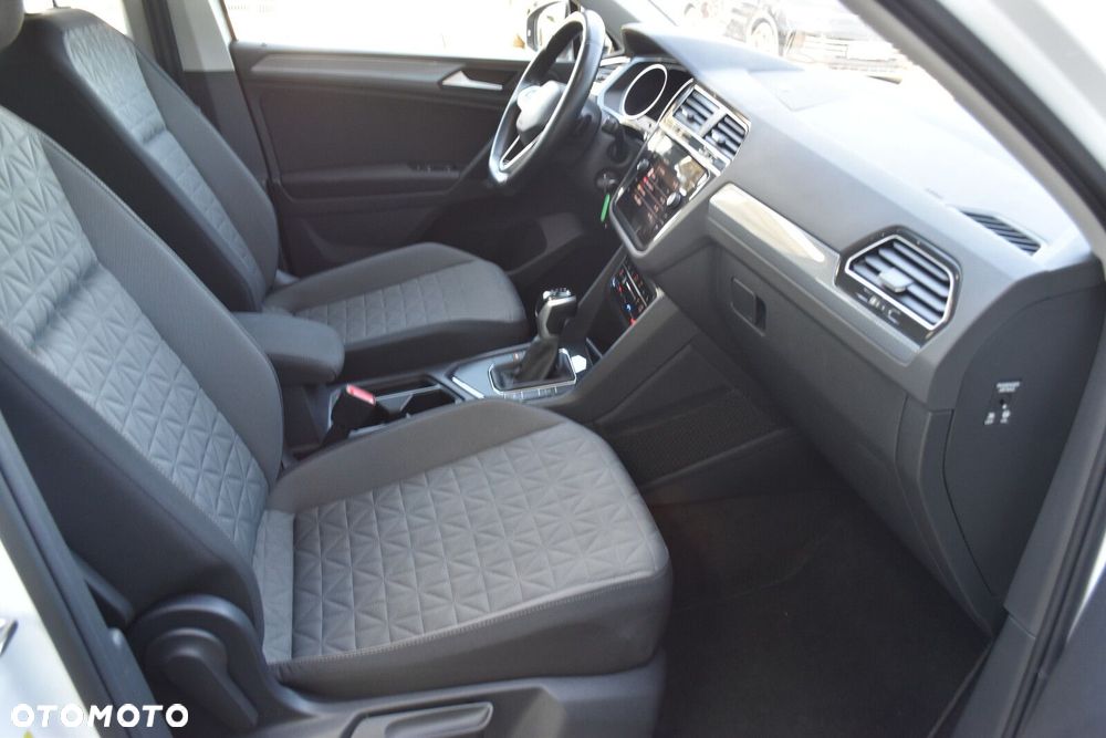 Volkswagen Tiguan 2.0 TDI SCR Life DSG - 35