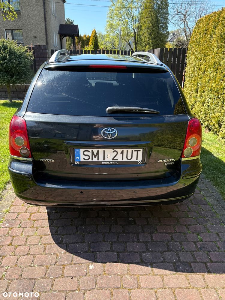 Toyota Avensis 2.2 D-4D Sol plus Premium - 5