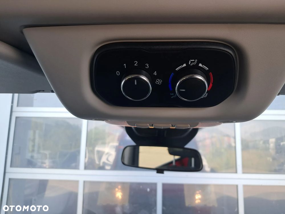 Ford Transit Kombi L3H2 Trend - 23