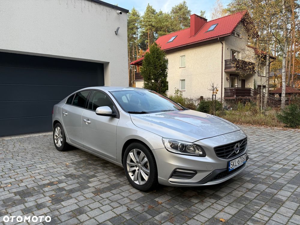 Volvo S60 - 4