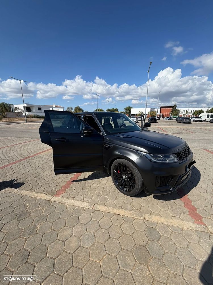 Land Rover Range Rover P400e Plug-in Westminster Black - 2