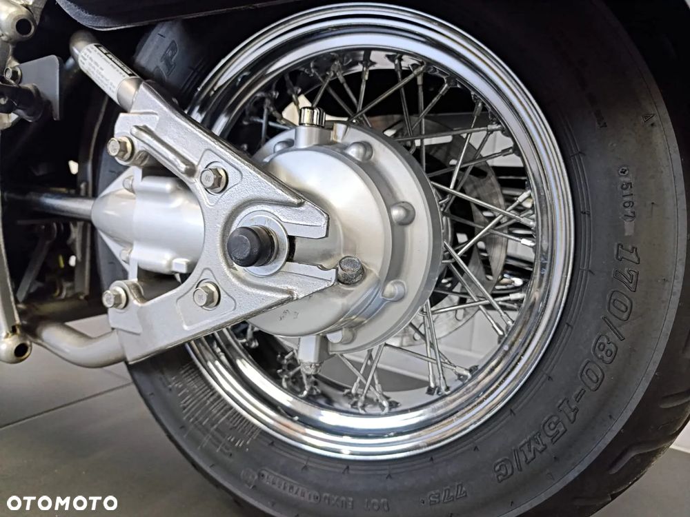 Yamaha Drag Star - 16