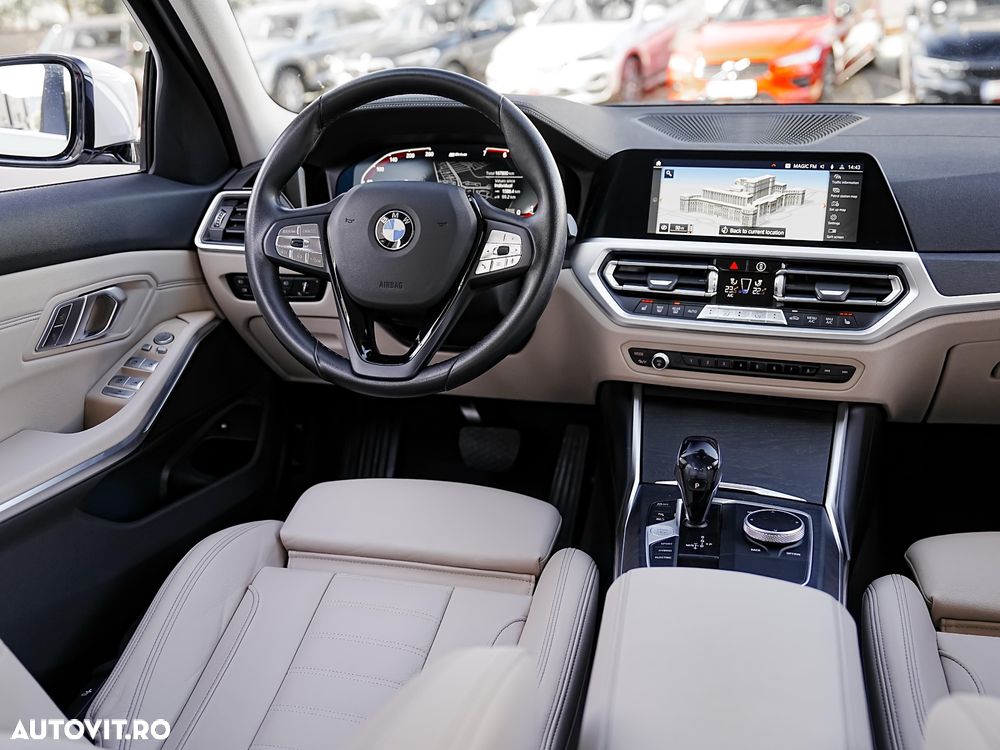 BMW Seria 3 330e Aut. Luxury Line - 14