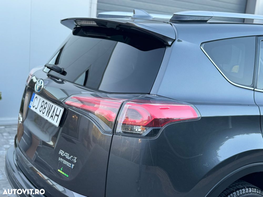 Toyota RAV4 2.5 VVT-i 4x4 Elegance - 24