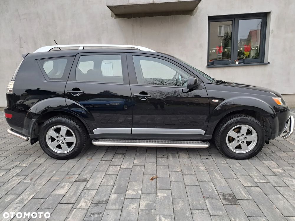 Mitsubishi Outlander 2.0 DI-D 4WD Intense - 5