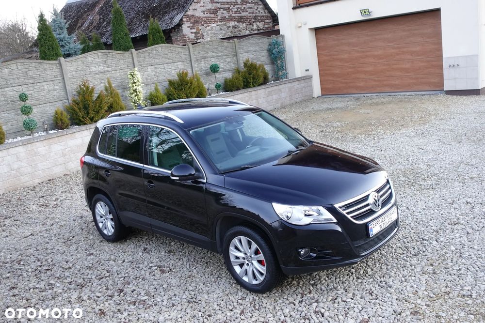 Volkswagen Tiguan - 10
