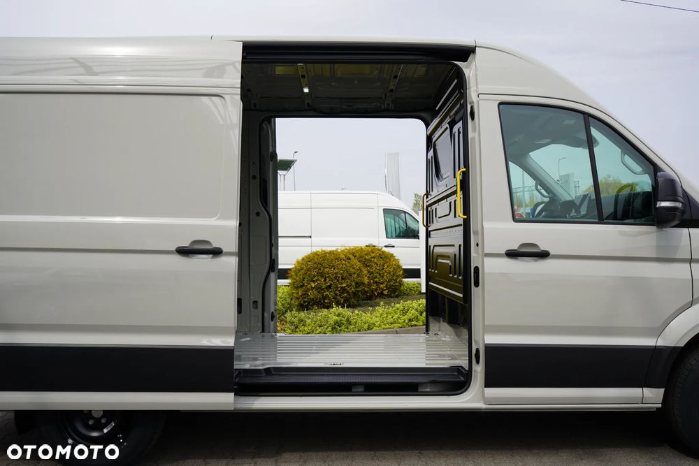 Volkswagen Crafter 35 - 12