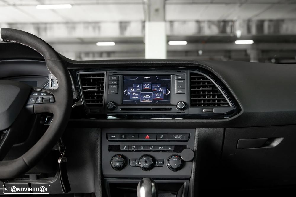 SEAT Leon SC 2.0 TSI S&S DSG Cupra 280 - 35