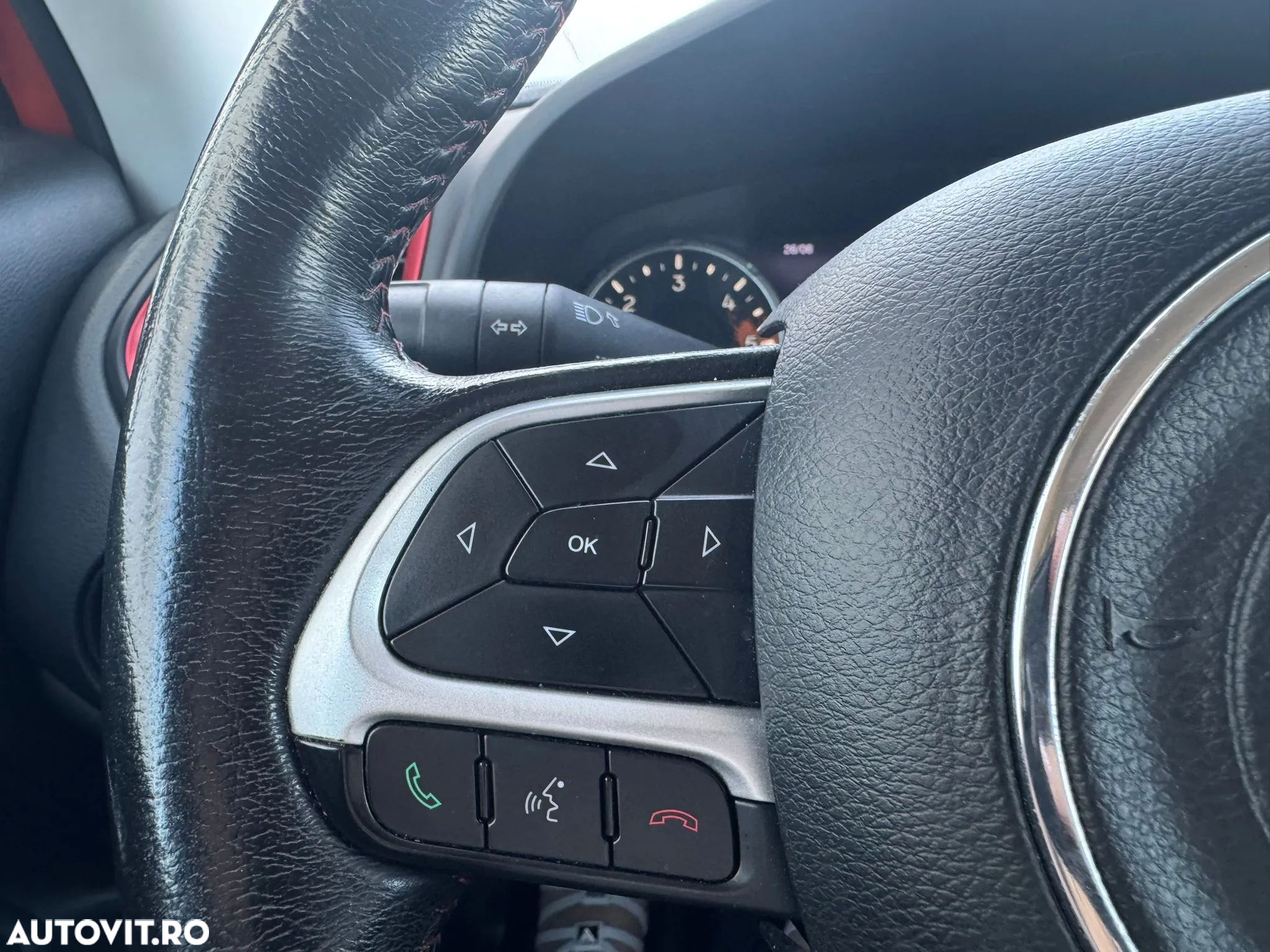 Jeep Renegade 2.0 M-Jet 4x4 Low AT9 Trailhawk - 23
