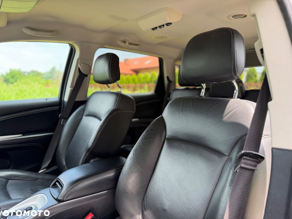 Fiat Freemont 2.0 Multijet Black Code AWD - 12