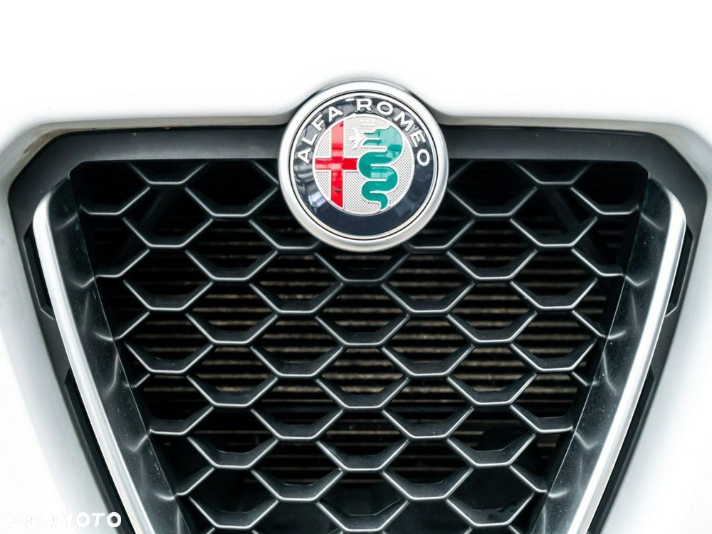 Alfa Romeo Stelvio 2.0 Turbo Business Q4 - 12