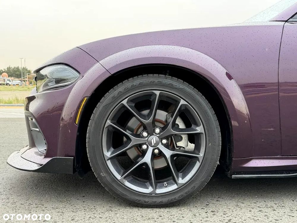 Dodge Charger - 3