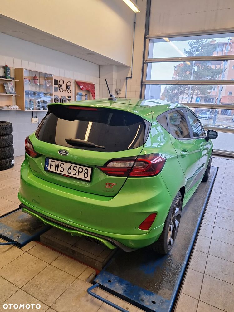 Ford Fiesta 1.5 EcoBoost ST ASS - 19