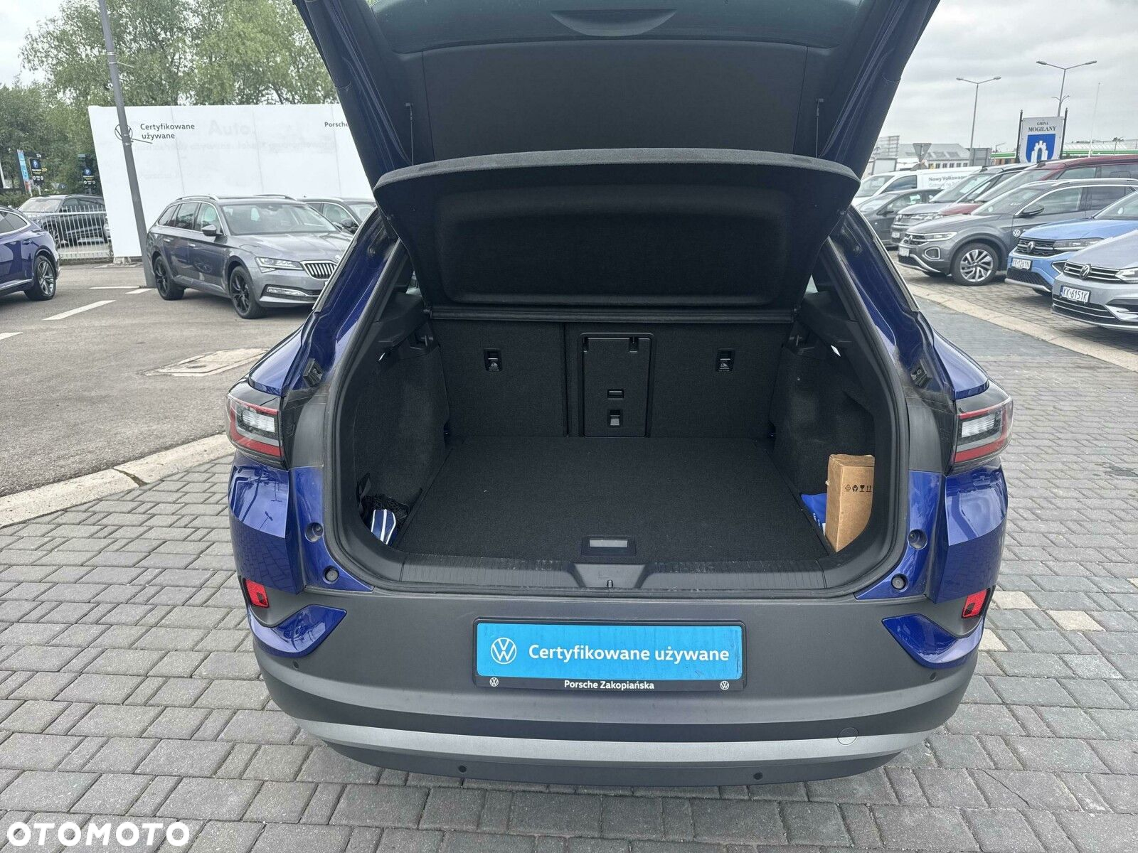 Volkswagen ID.4 - 9