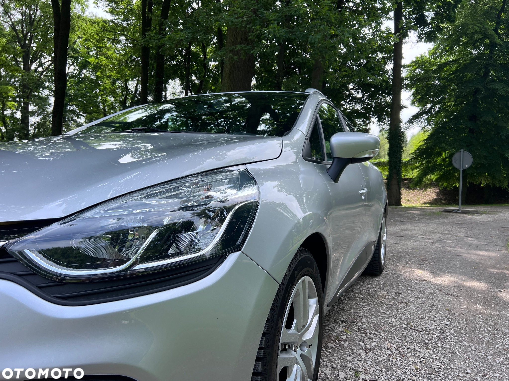 Renault Clio Grandtour Energy TCe 90 Business - 13