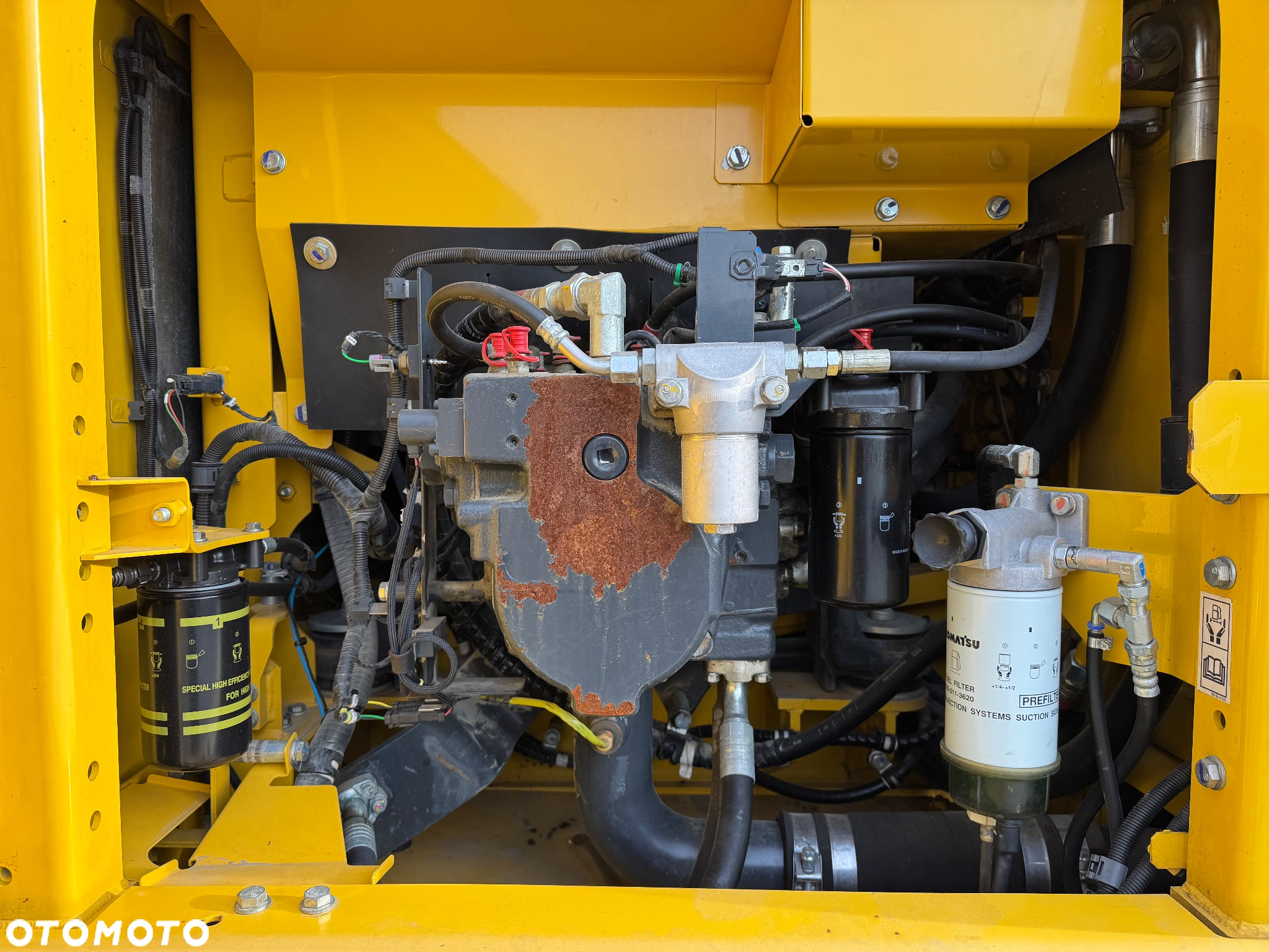 Komatsu PC210 LC-11 23 TONY - 22