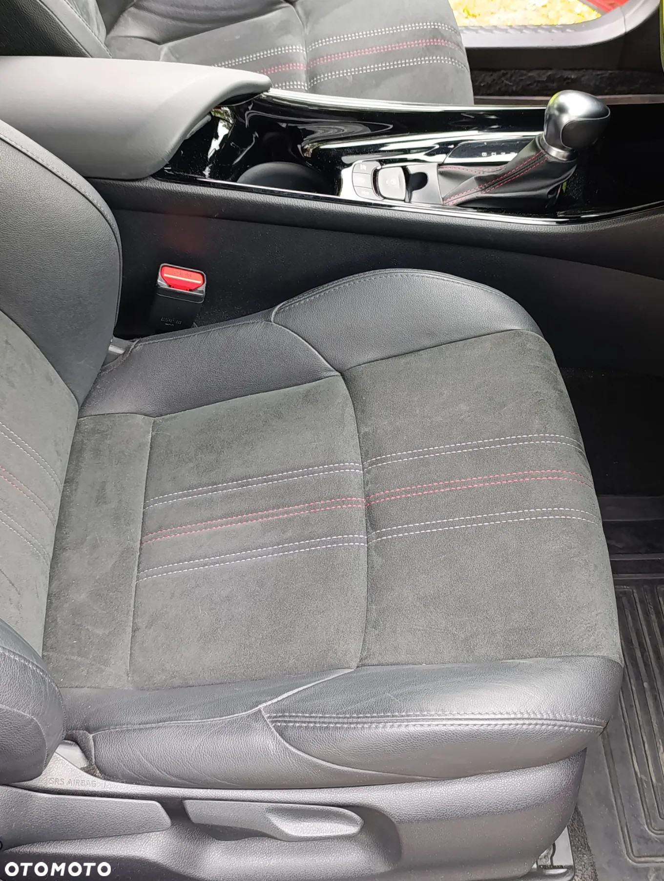 Toyota C-HR 1.8 Hybrid GPF GR Sport - 20