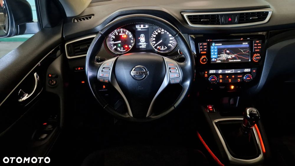 Nissan Qashqai 1.2 DIG-T 360 - 22