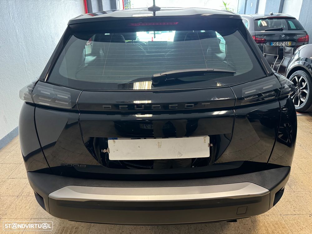 Peugeot 2008 1.2 PureTech Active Pack - 4