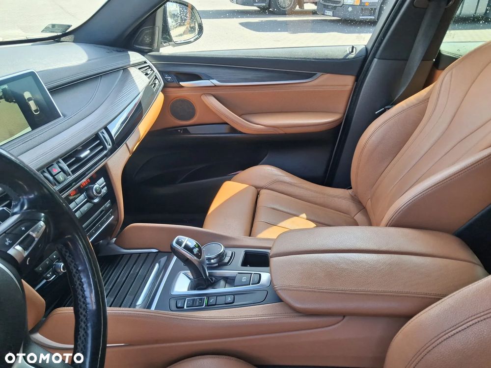 BMW X6 xDrive30d - 10