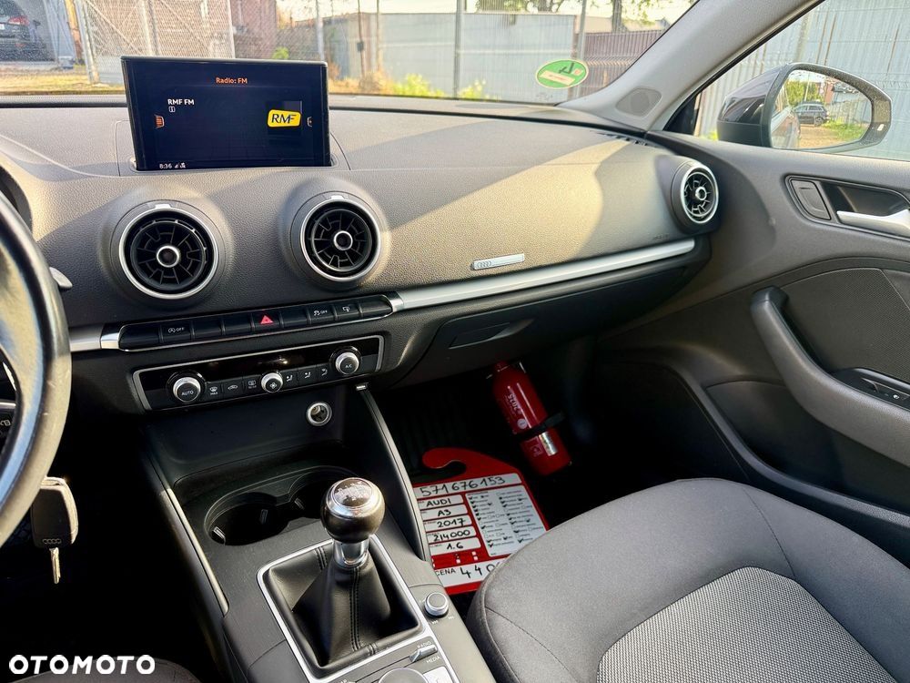 Audi A3 Limousine 1.6 TDI - 14