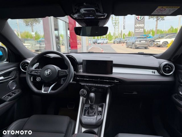 Alfa Romeo Tonale 1.3 PHEV Q4 Tributo Italiano - 10