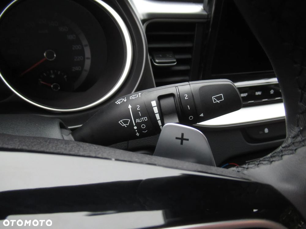 Kia Ceed 1.5 T-GDI M DCT - 15