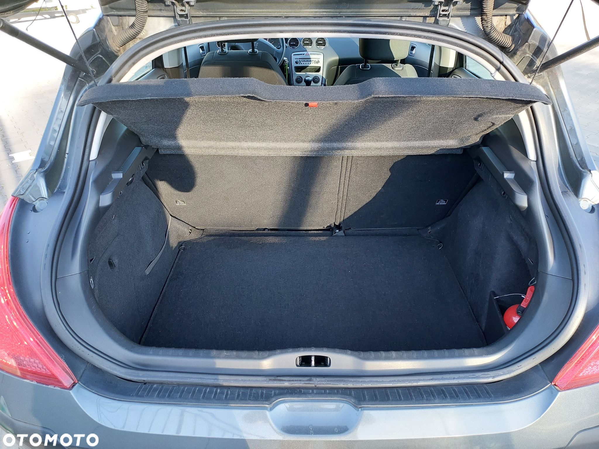 Peugeot 308 1.4 Presence - 12