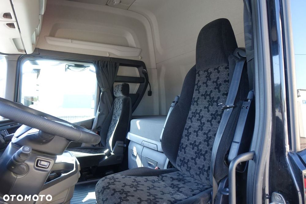 Scania R450 / EURO 6 / STANDARD/ AUTOMAT / RETARDER / LODÓWKA / NAWIGACJA / KLIMATYZACJA POSTOJOWA / 2 ZBIORNIKI - 23