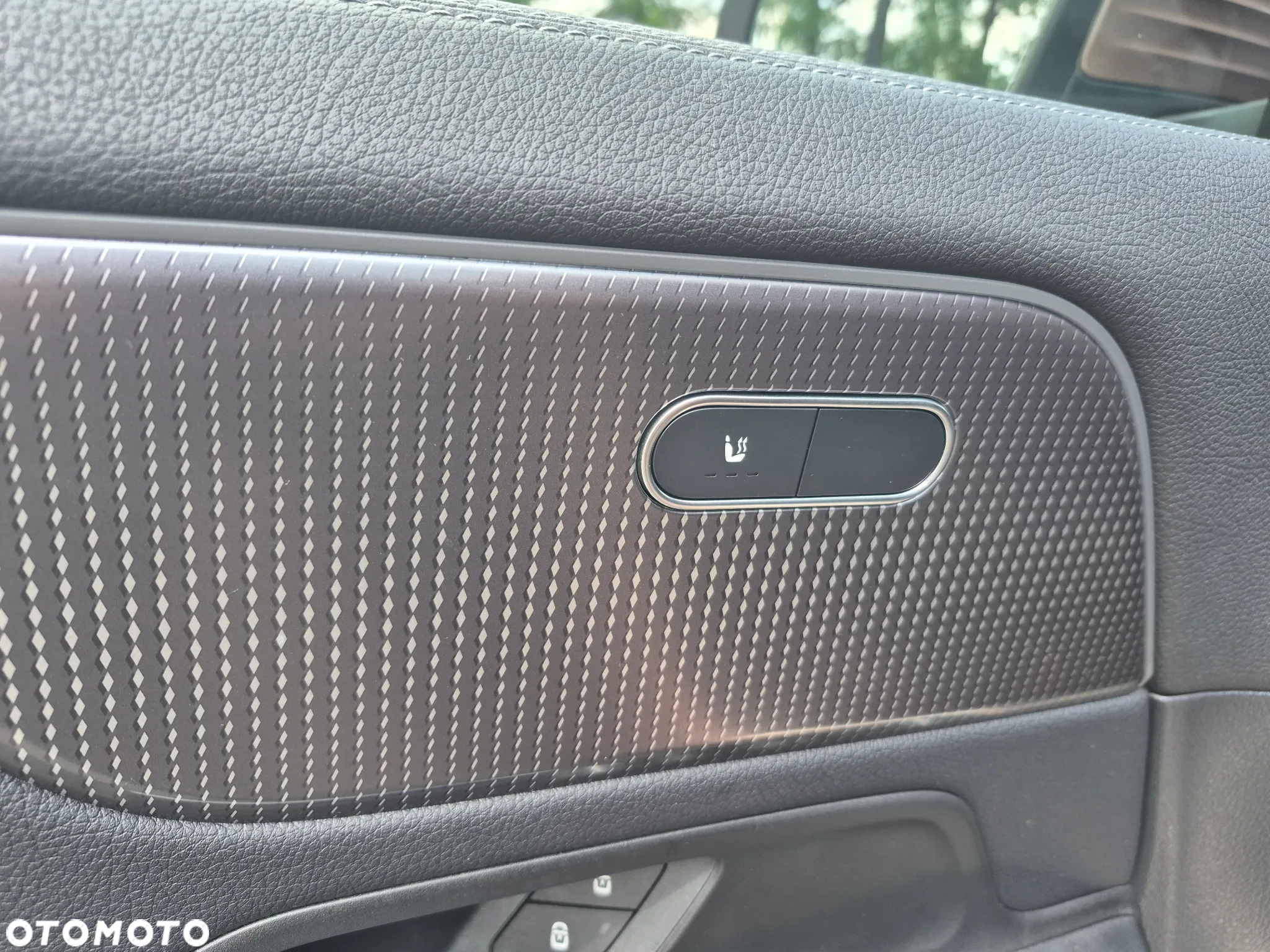 Mercedes-Benz GLA 200 4-Matic Progressive - 18