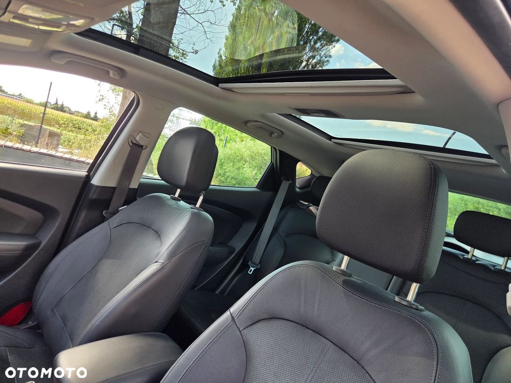 Hyundai ix35 2.0 Premium 2WD - 10