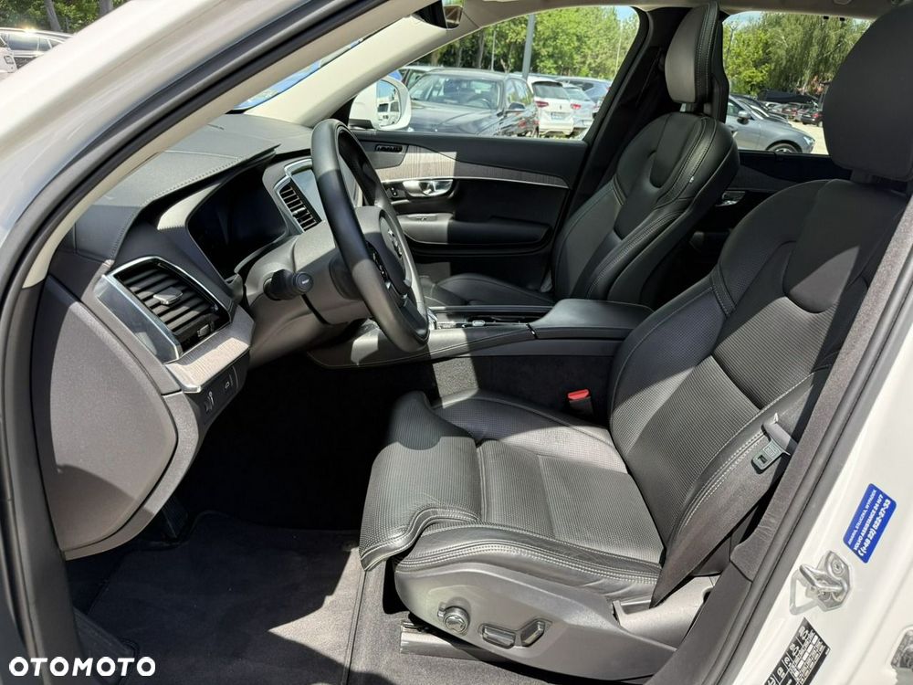 Volvo XC 90 - 6