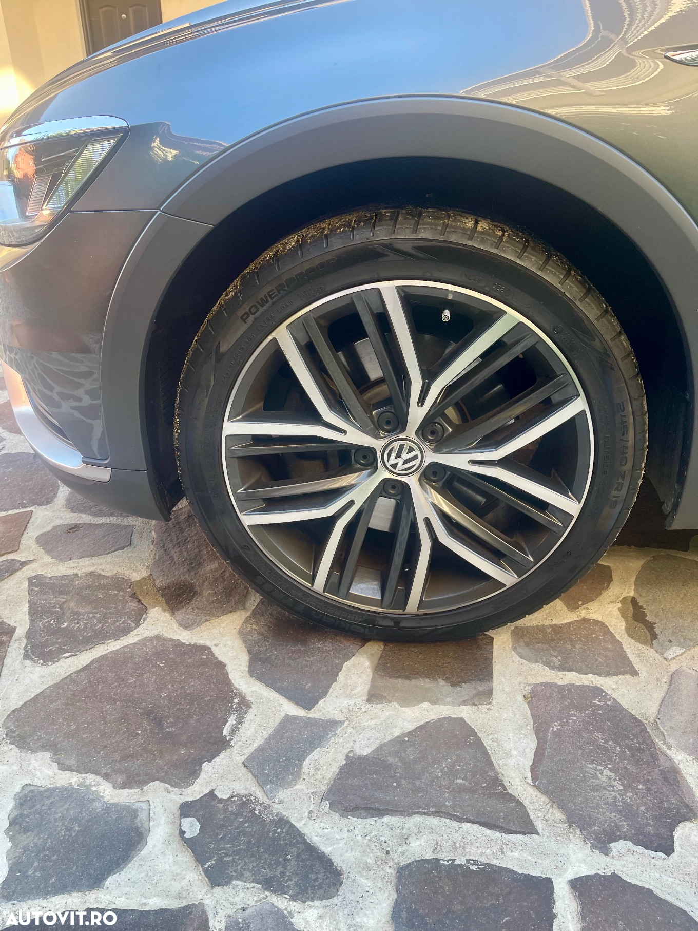 Volkswagen Passat Alltrack 2.0 biTDI 4Mot DSG - 11