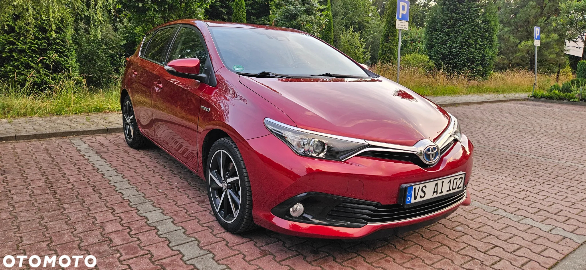 Toyota Auris 1.8 VVT-i Hybrid Automatik Edition-S - 11