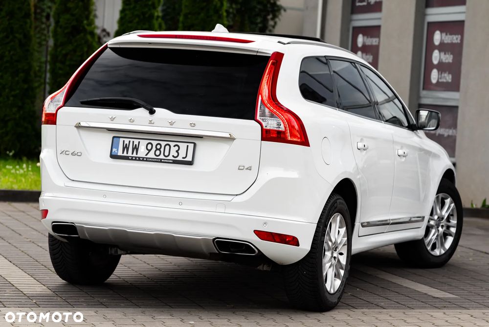 Volvo XC 60 D4 Geartronic Summum - 17