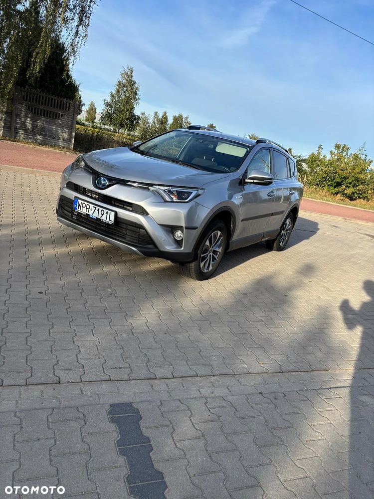 Toyota RAV4 Hybrid Style 4x4 - 1