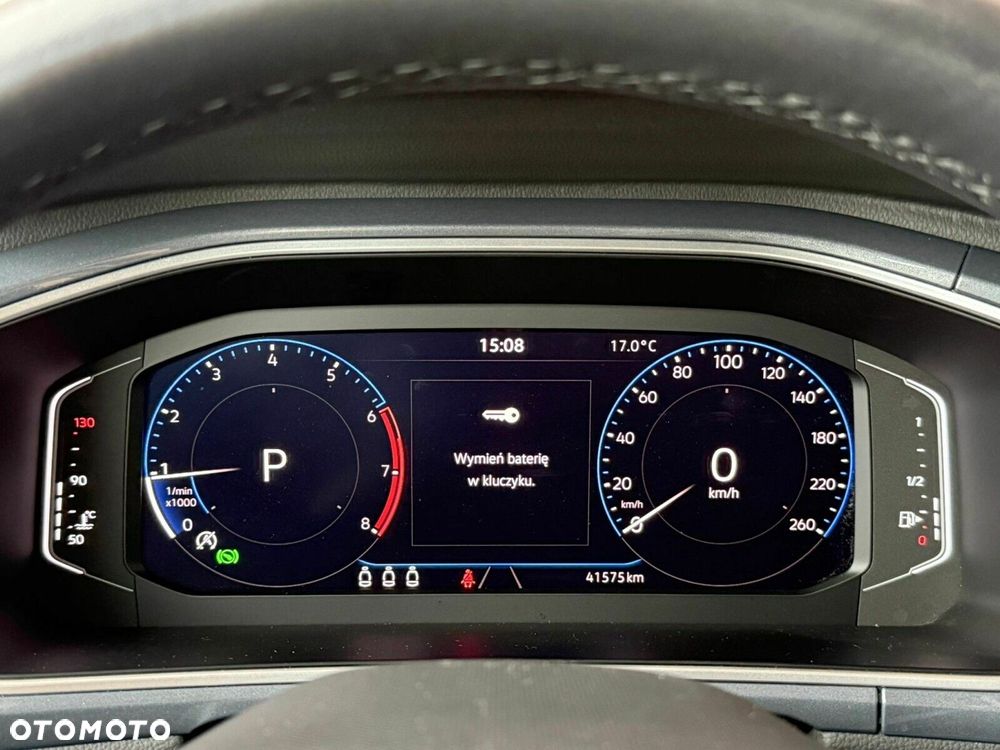 Volkswagen T-Roc - 18