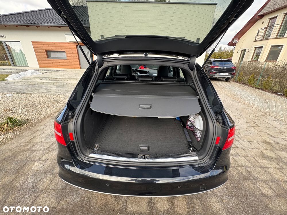 Audi A4 Avant 3.0 TDI DPF quattro S tronic S line Sportpaket - 17