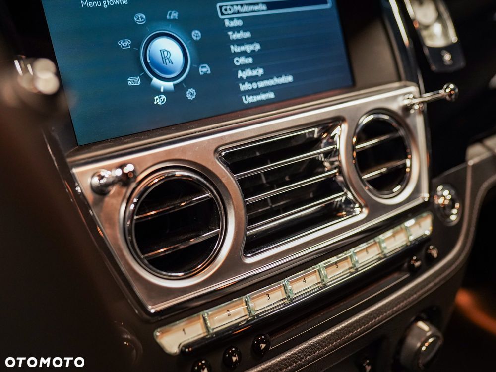 Rolls-Royce Ghost - 26