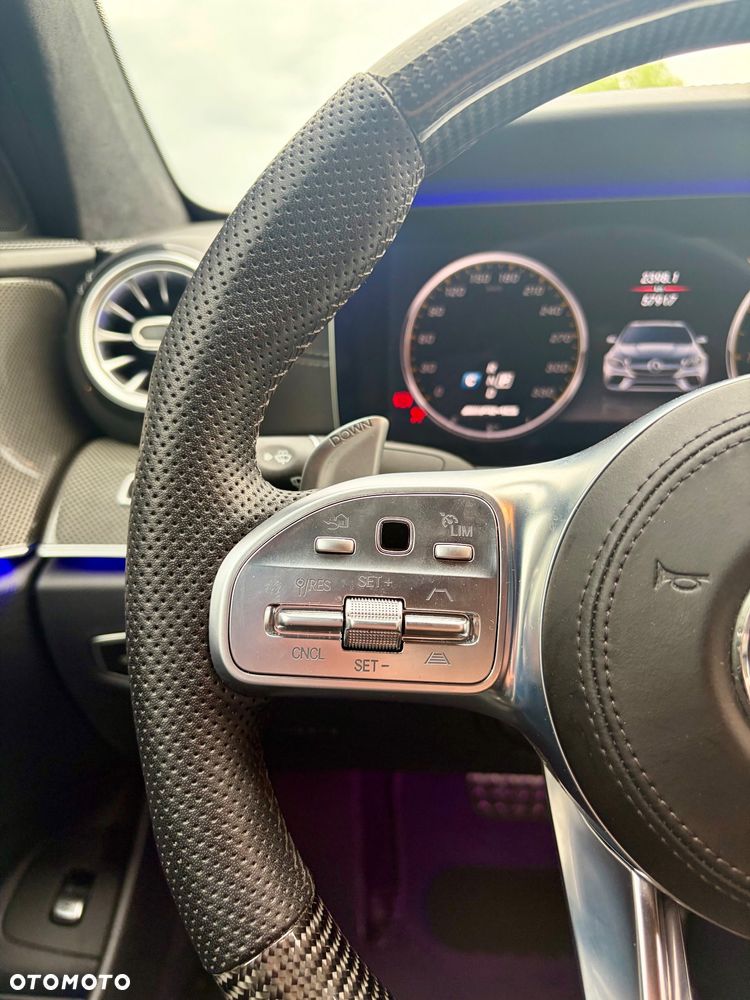 Mercedes-Benz Klasa E AMG 63 S 4Matic+ 9G-TRONIC - 13