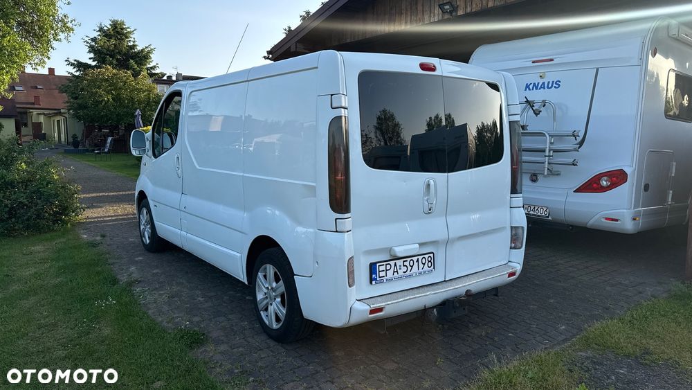 Opel Vivaro - 3