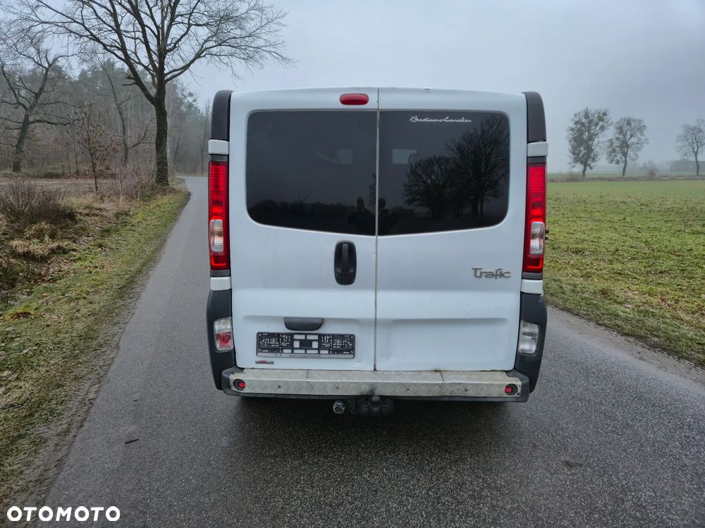 Renault Trafic - 10