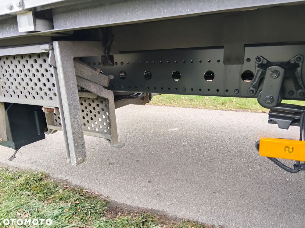 Mercedes-Benz Atego 1221 - 16