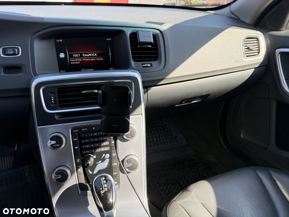 Volvo S60 - 19