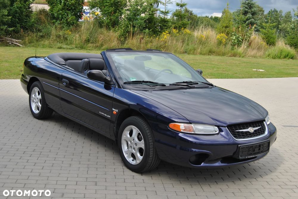 Chrysler Stratus - 40